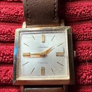 Vintage Tradition 17 Jewels Swiss Watch 10K Gold Filled
